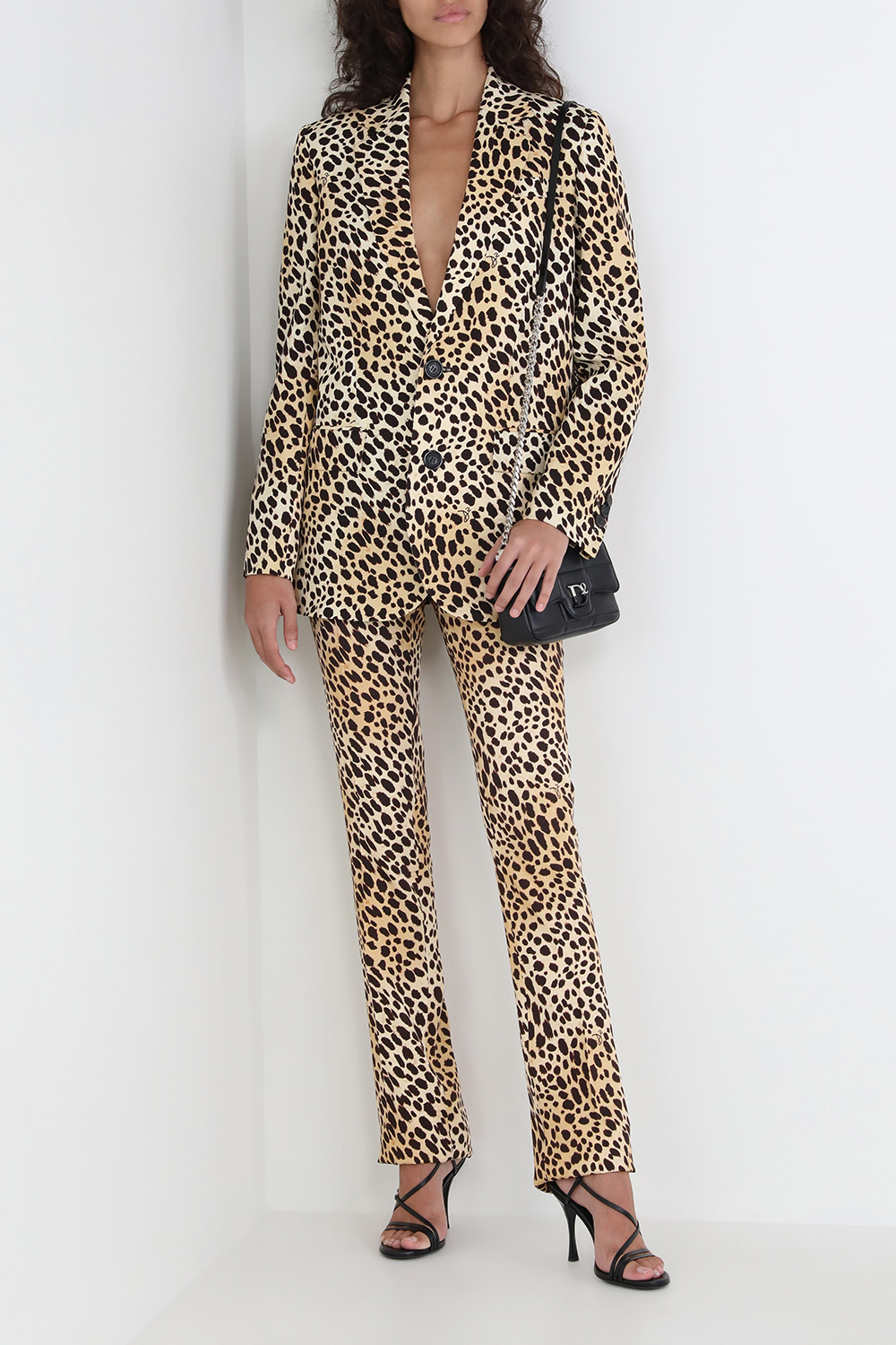 מכנסיים בהדפס מנומר